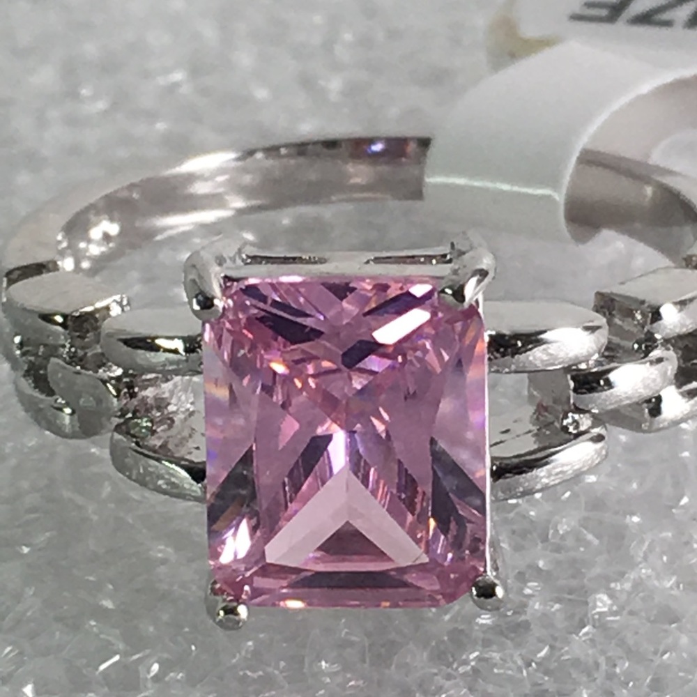 NEW WOMENS RING SIZE 10 - Picture 6 of 14